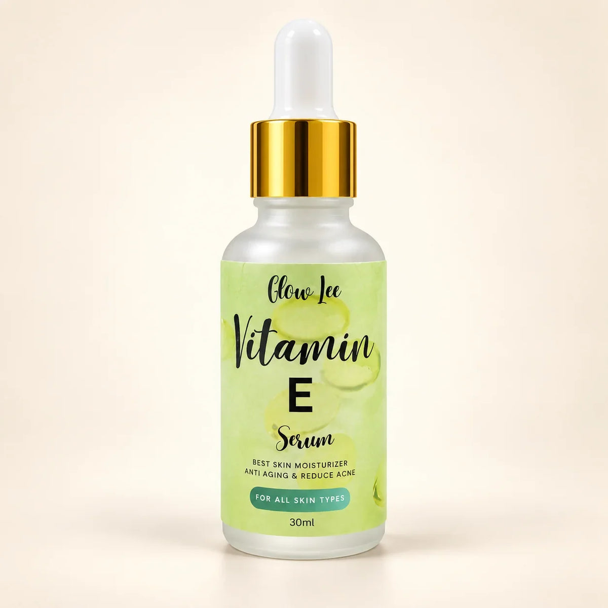 Glowlee Vitamin E Serum bottle